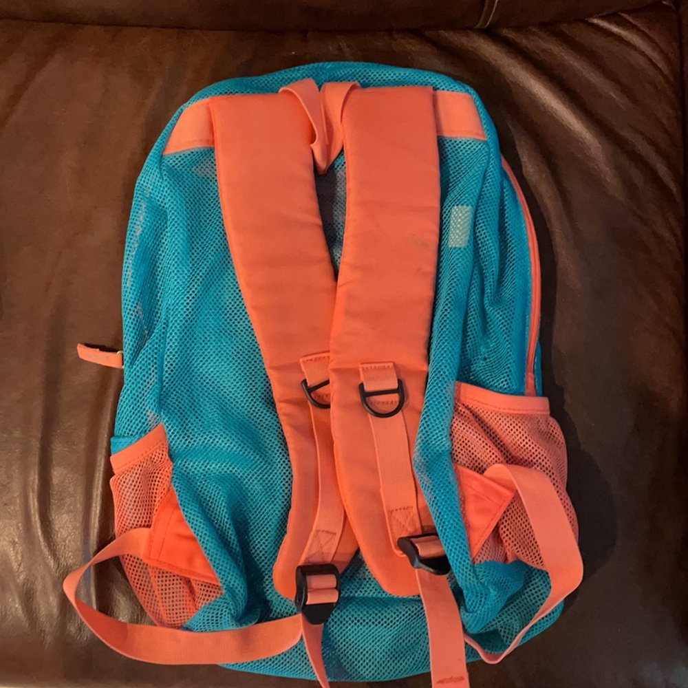 Mesh Back Pack - image 2